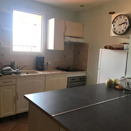 Apartment Grand 3 Avec Garage